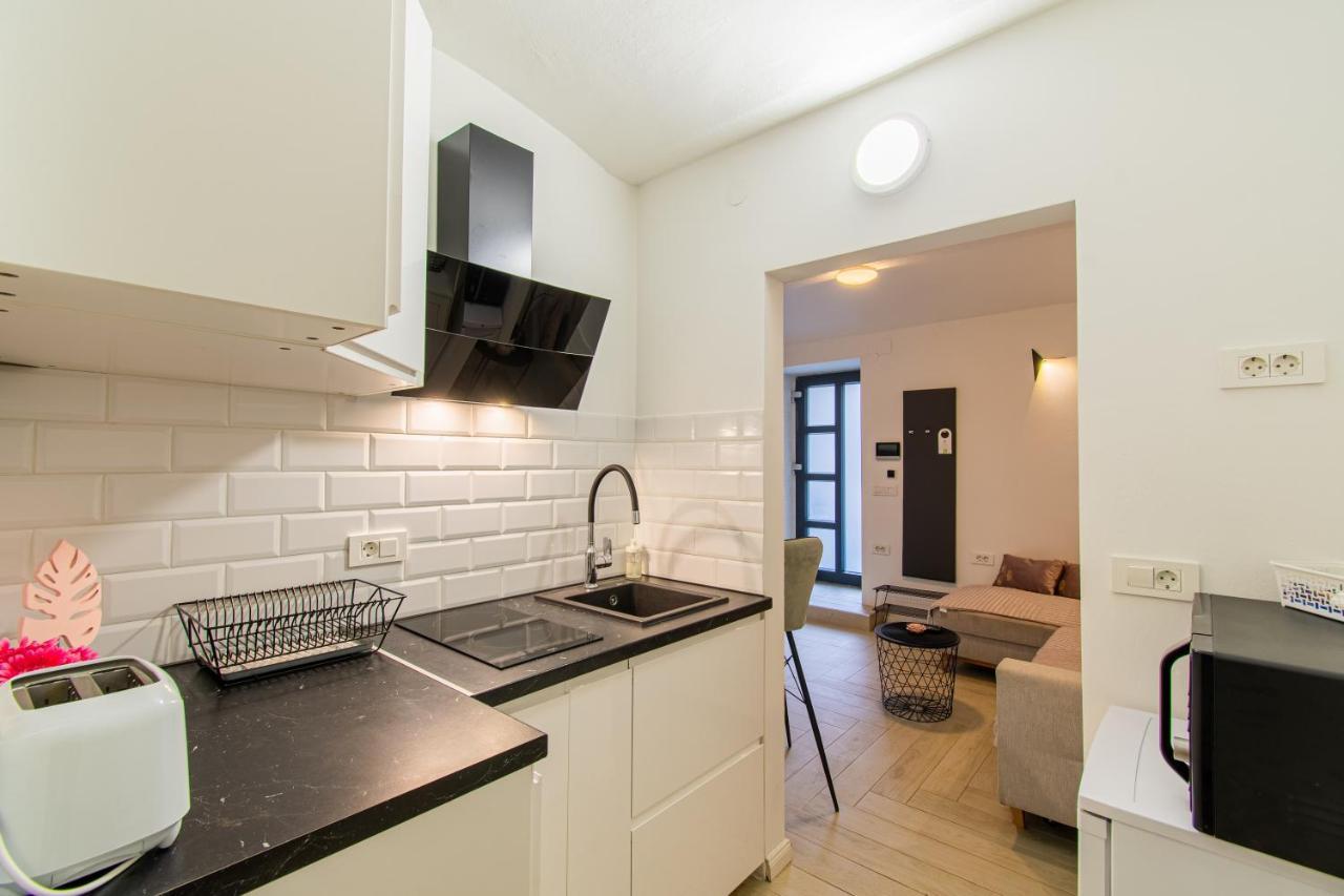 Flexible Selfcheckins 44 - Zagreb - New - Center Apartment Exterior photo