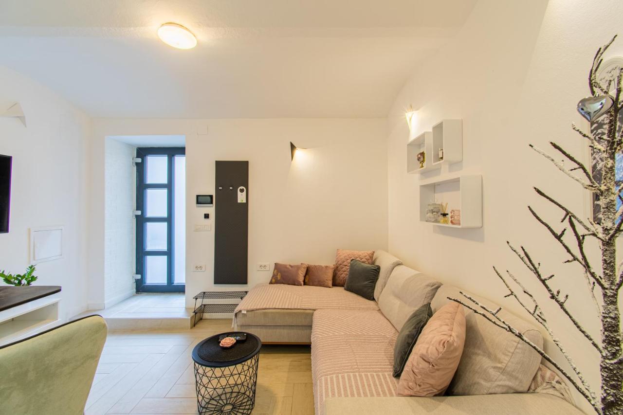 Flexible Selfcheckins 44 - Zagreb - New - Center Apartment Exterior photo